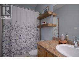 3313 Wilson Street Unit# 404, Penticton, BC V2A8J3 Photo 36