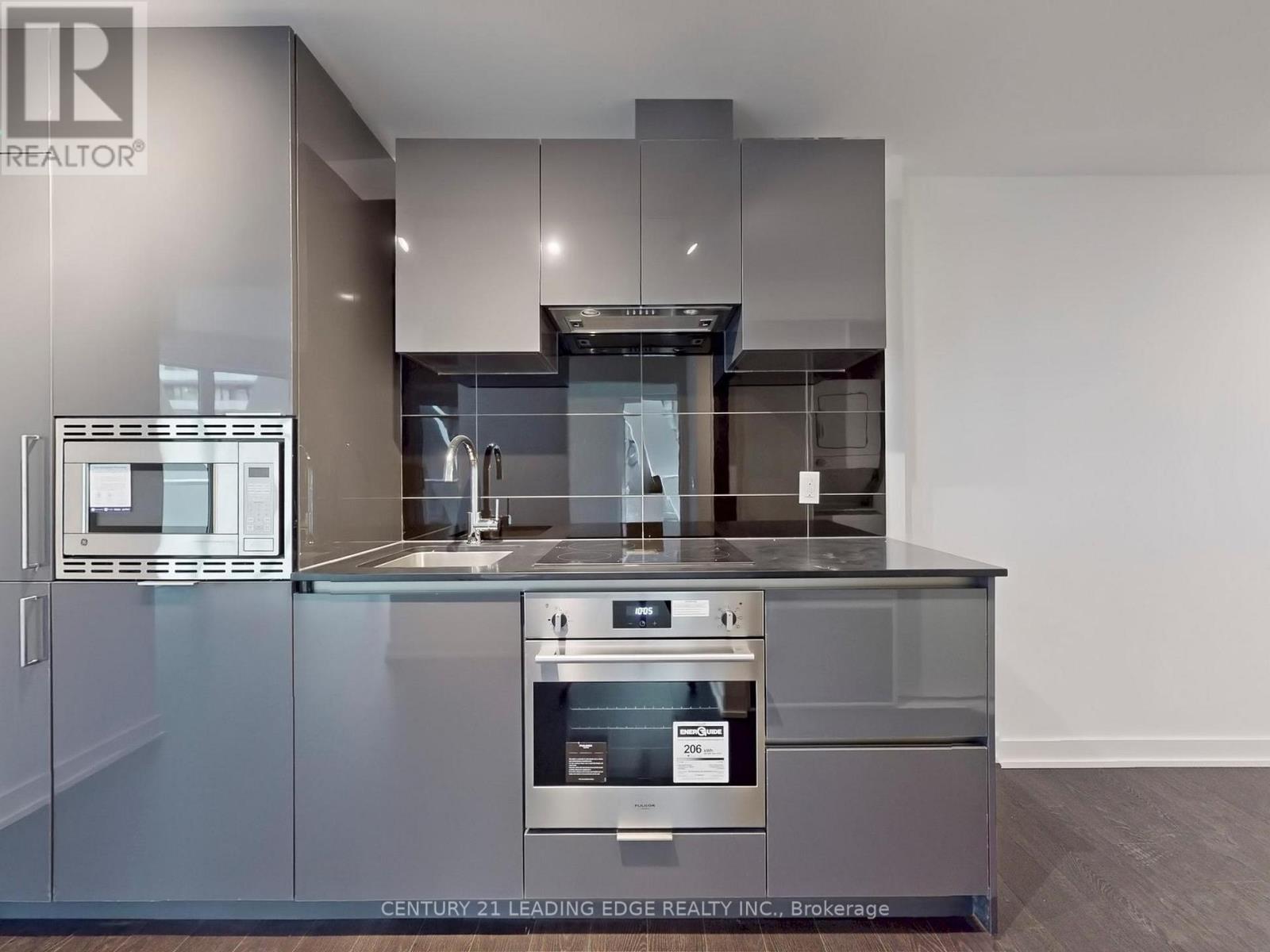 #2212 230 SIMCOE STREET - 7