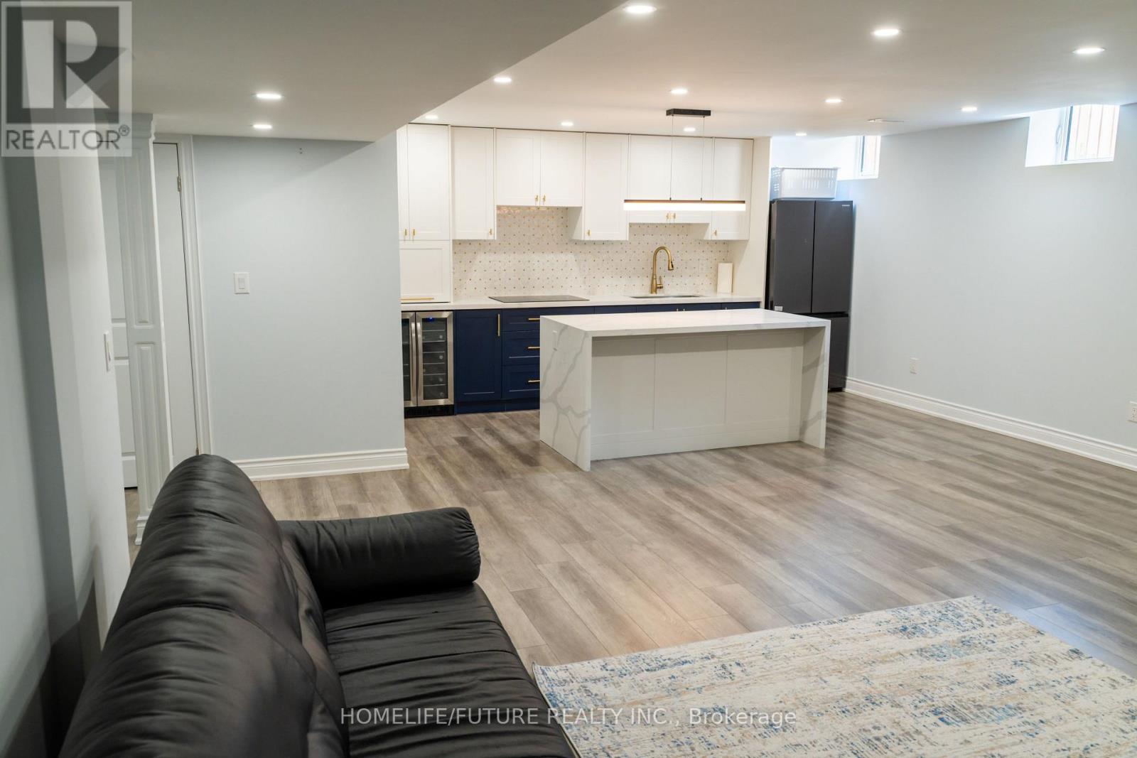 357 KIRKHAM DRIVE - 36