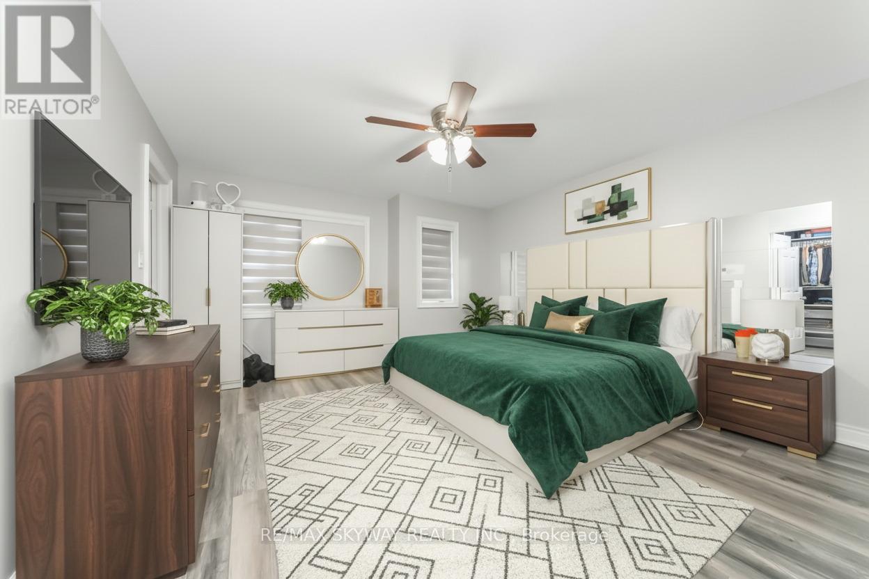 64 BERNARD AVENUE - 23