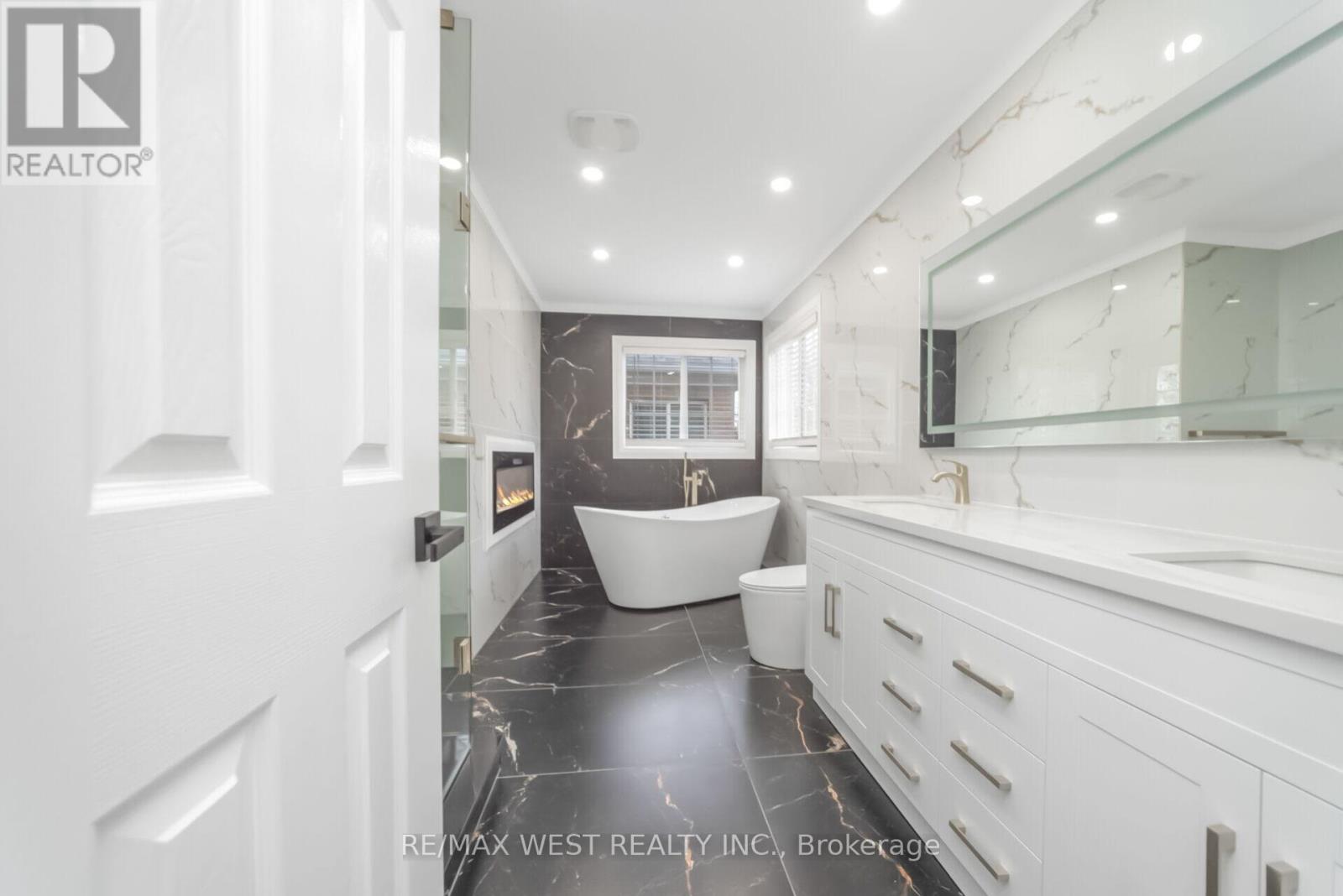 5843 RAINSPRING DRIVE - 26