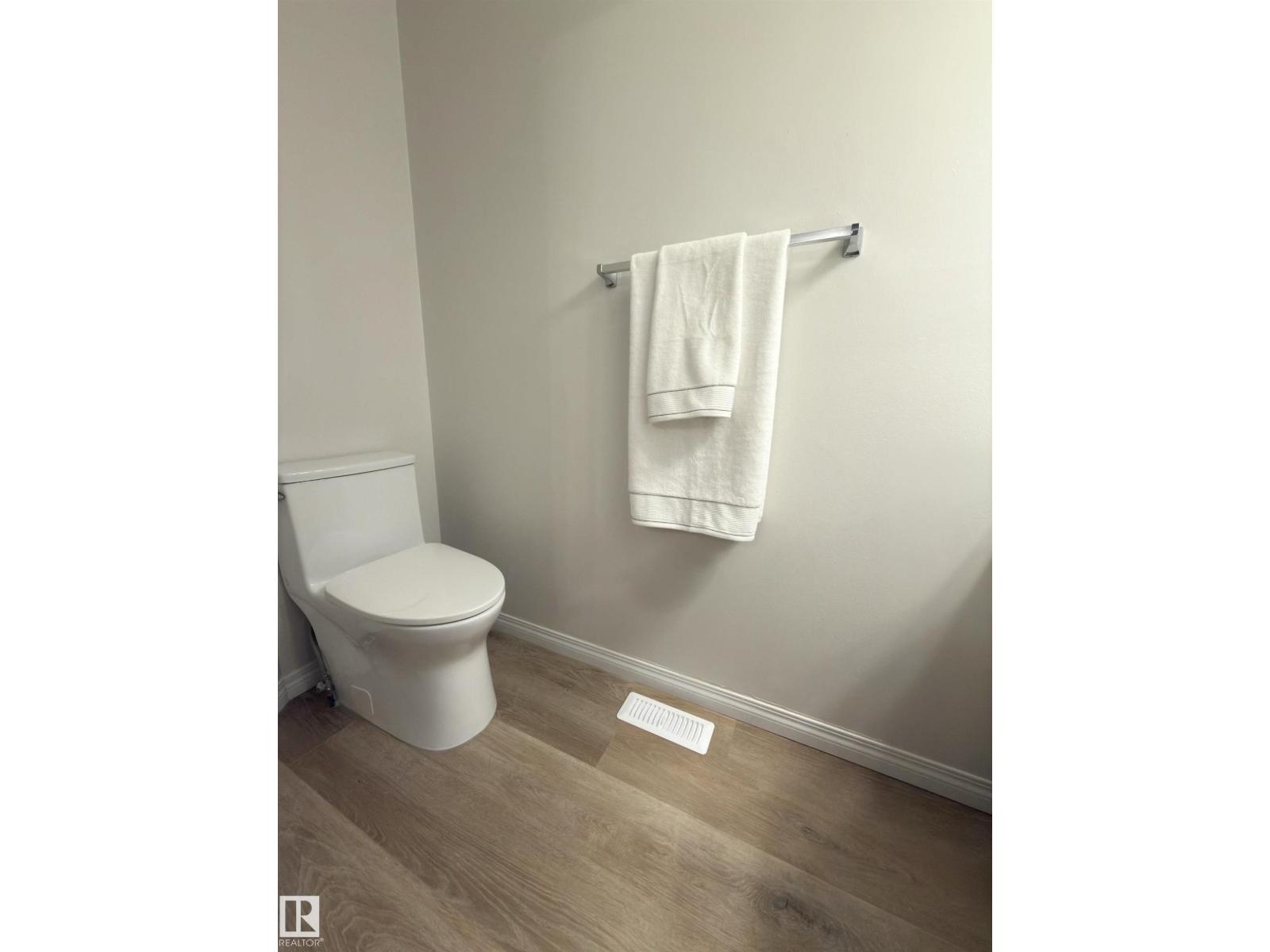 #14 18010 98 AV NW, Edmonton