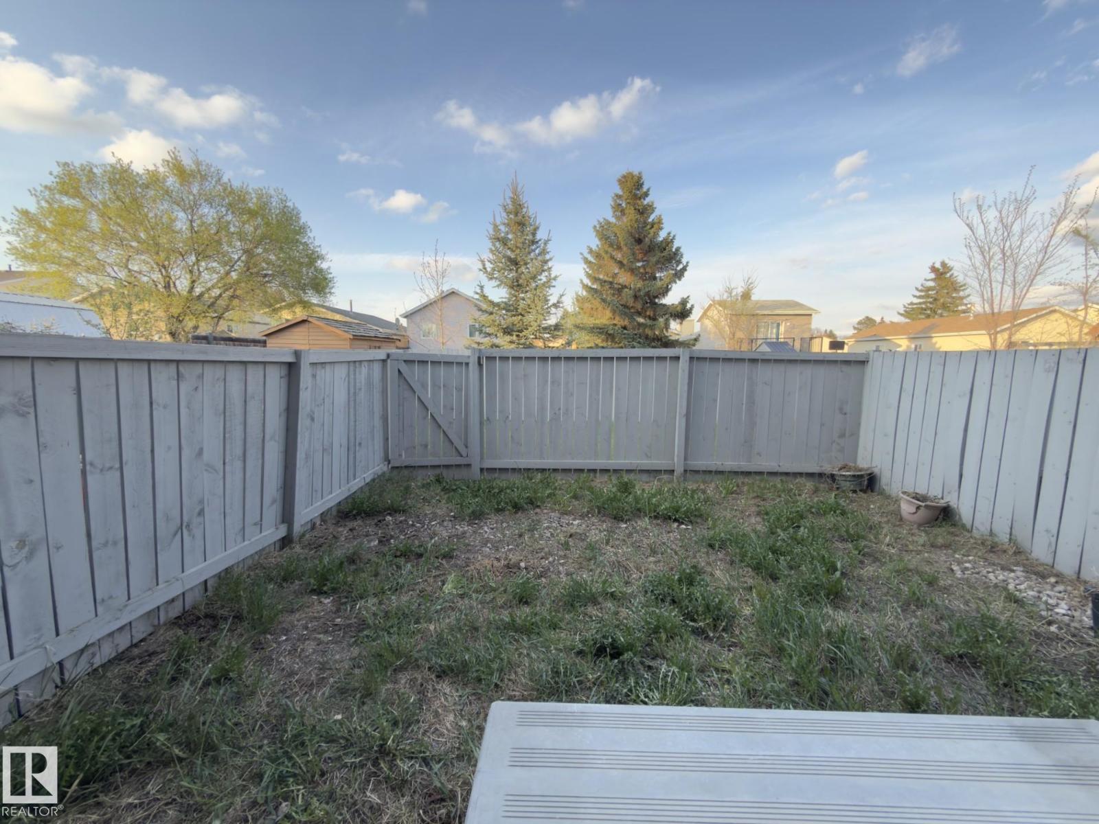 #14 18010 98 AV NW, Edmonton