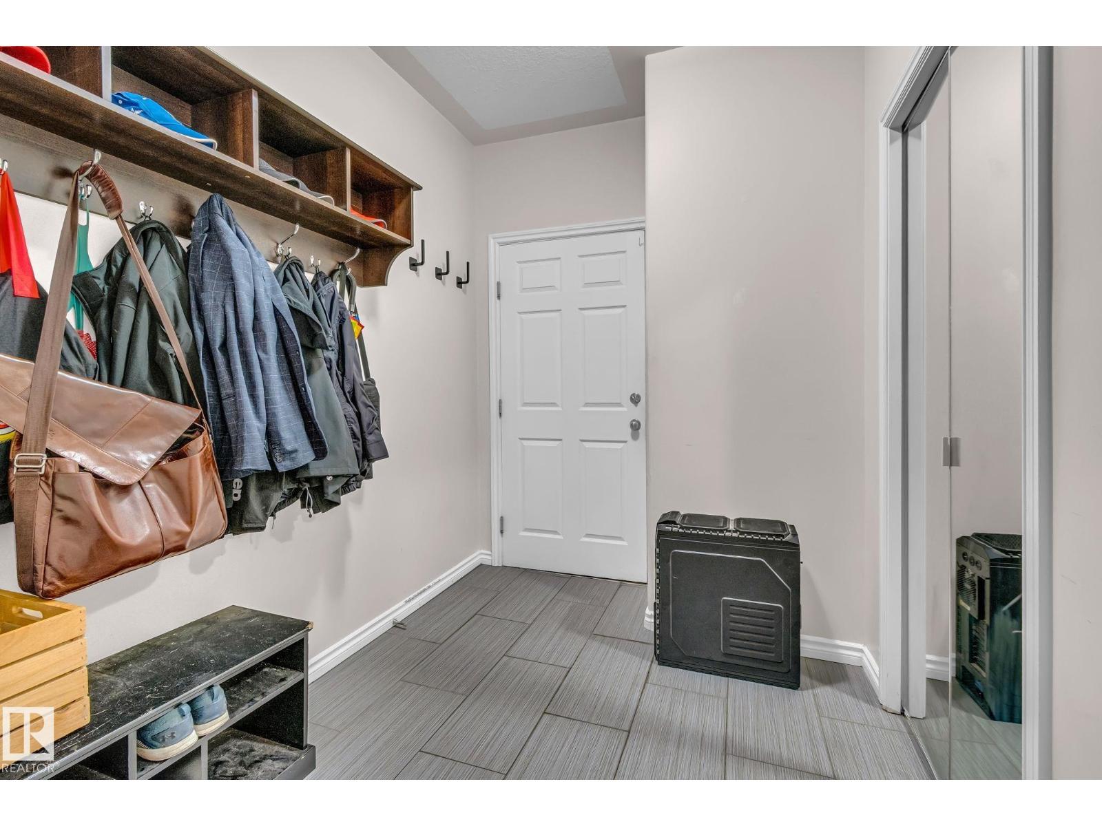 #104 10046 110 ST NW, Edmonton