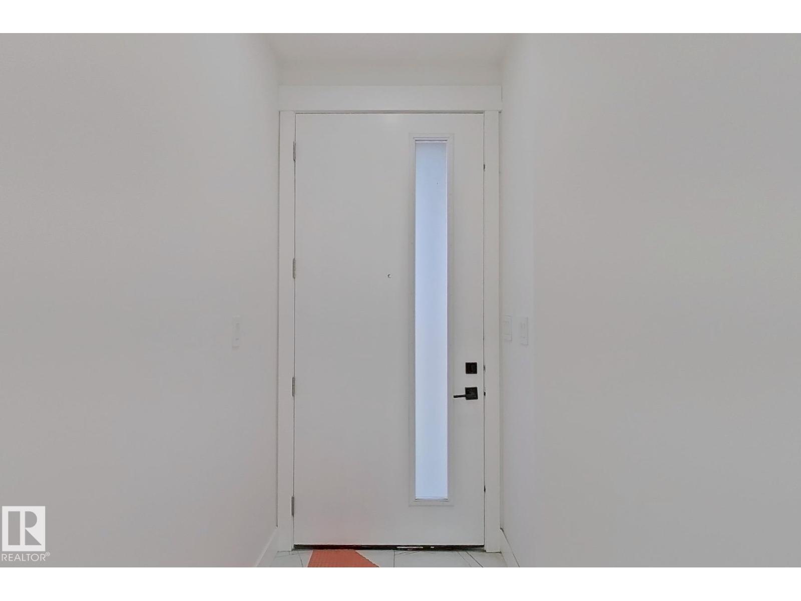1738 62 AV NE - 3