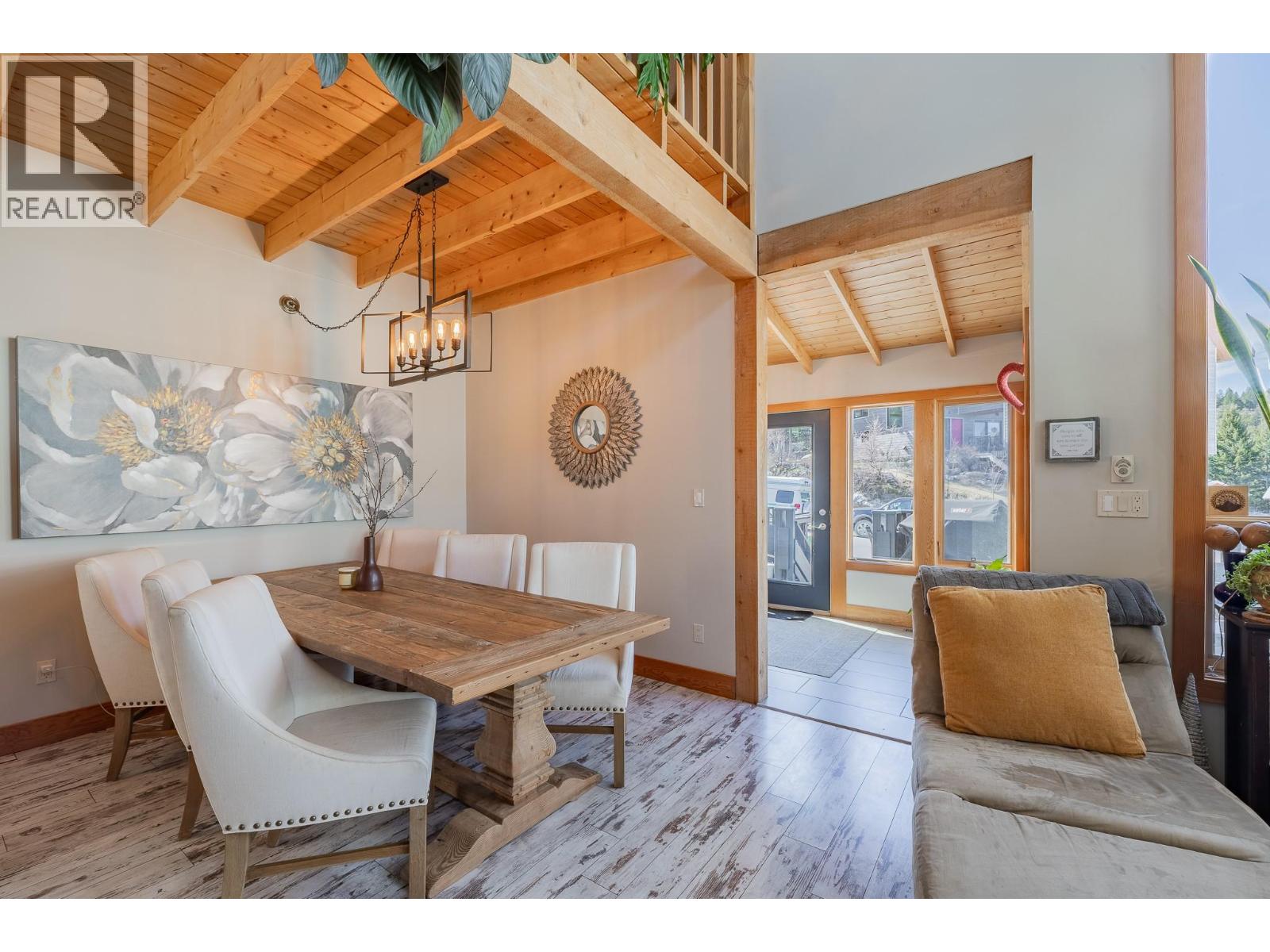 1373 Canterbury Way, Invermere