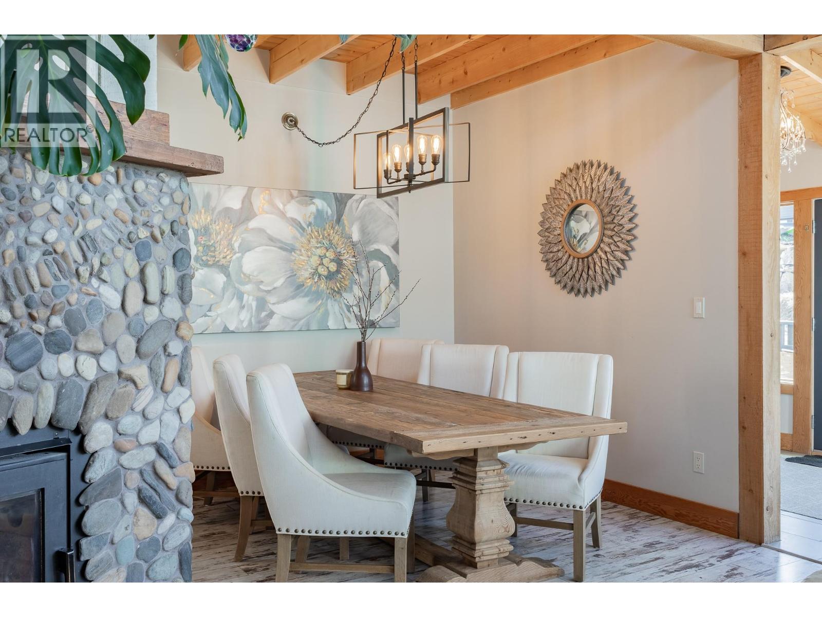 1373 Canterbury Way, Invermere