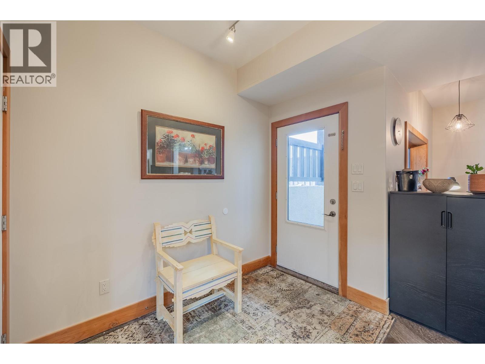 1373 Canterbury Way, Invermere