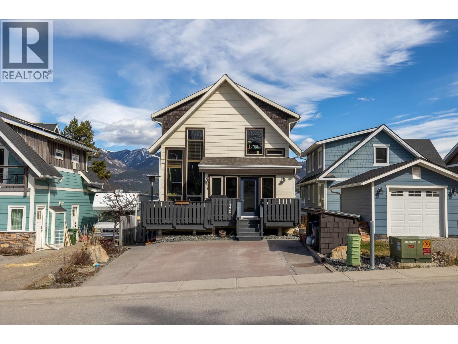 1373 Canterbury Way, Invermere