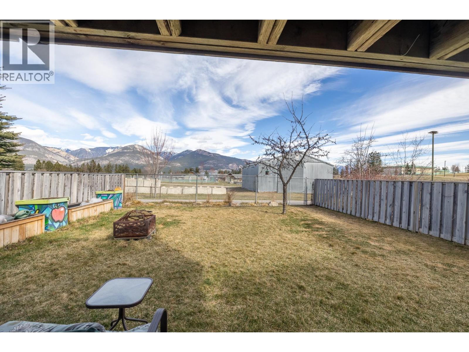 1373 Canterbury Way, Invermere