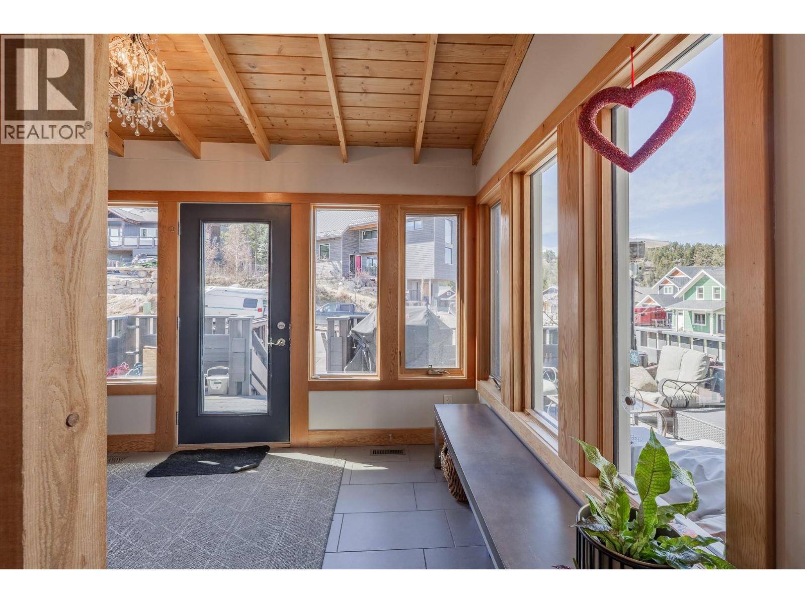 1373 Canterbury Way, Invermere