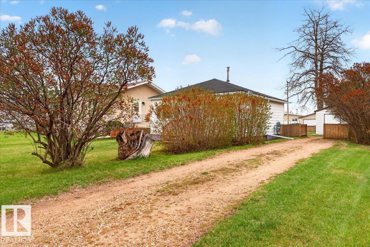 4827 54 ST