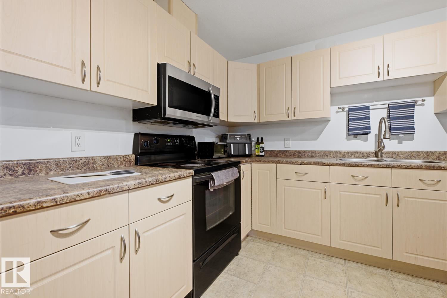#304 4312 139 ave NW, Edmonton