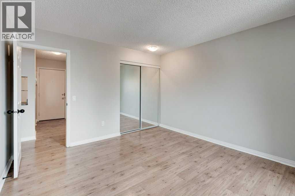 #305 305 25 Avenue SW - 21
