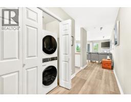 121 5780 Trail Avenue, Sechelt, BC V7Z0K5 Photo 24