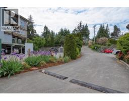 121 5780 Trail Avenue, Sechelt, BC V7Z0K5 Photo 37