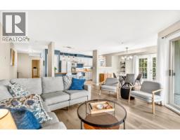 121 5780 Trail Avenue, Sechelt, BC V7Z0K5 Photo 6