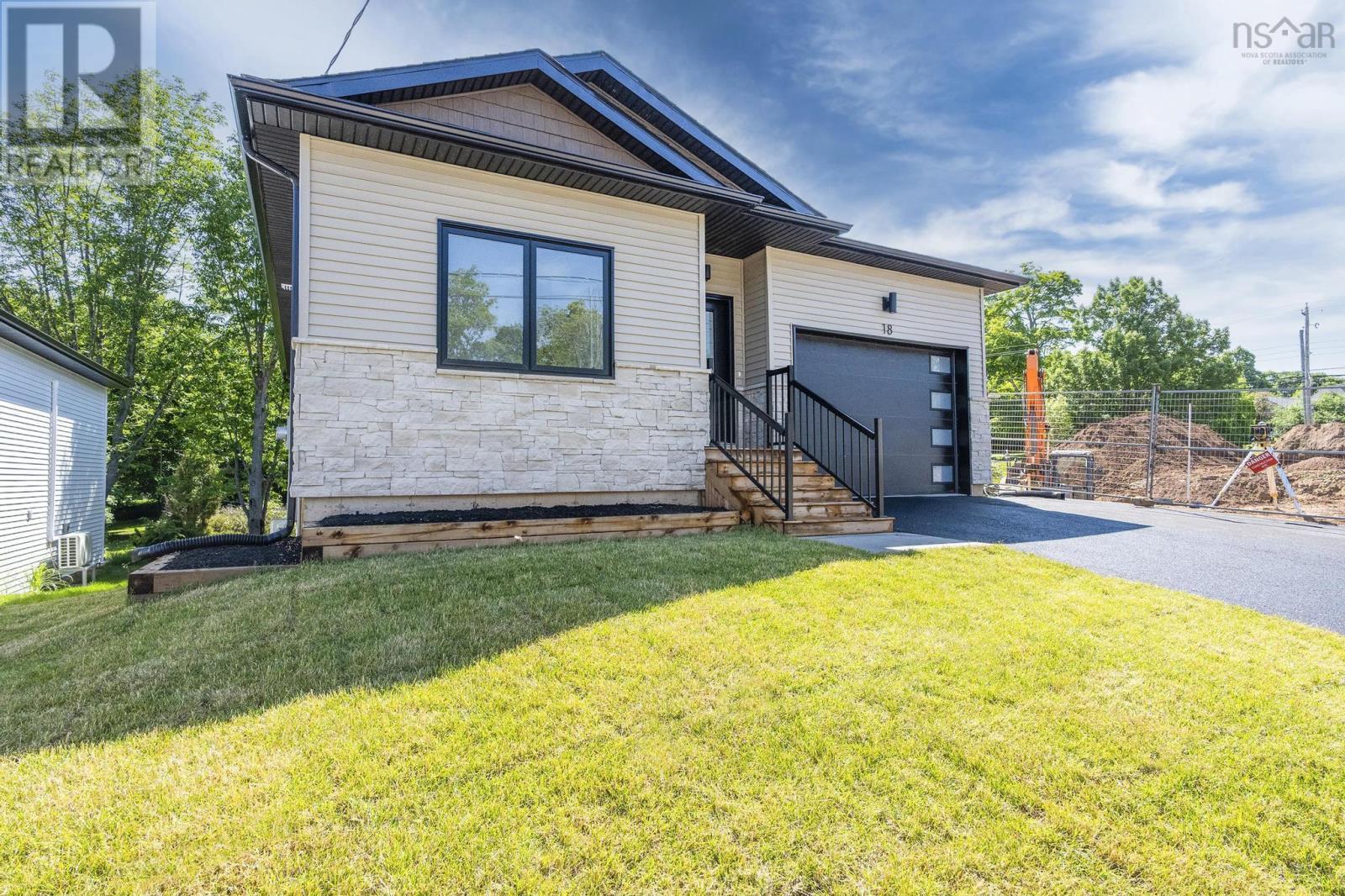 18 Whidden Avenue - Image 3