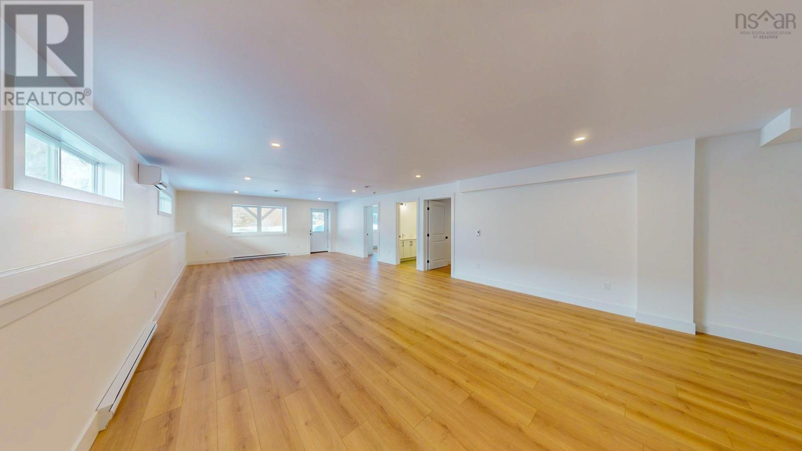 18 Whidden Avenue - 33