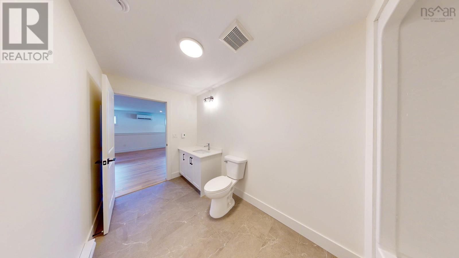 18 Whidden Avenue - 38
