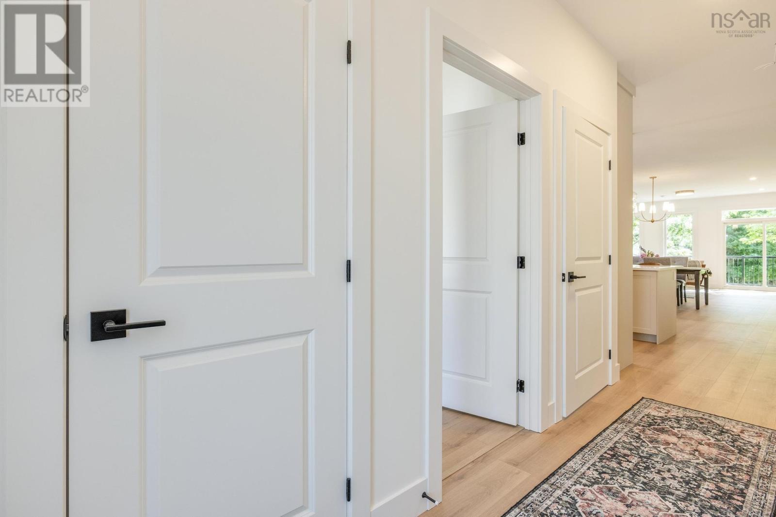 18 Whidden Avenue - 6