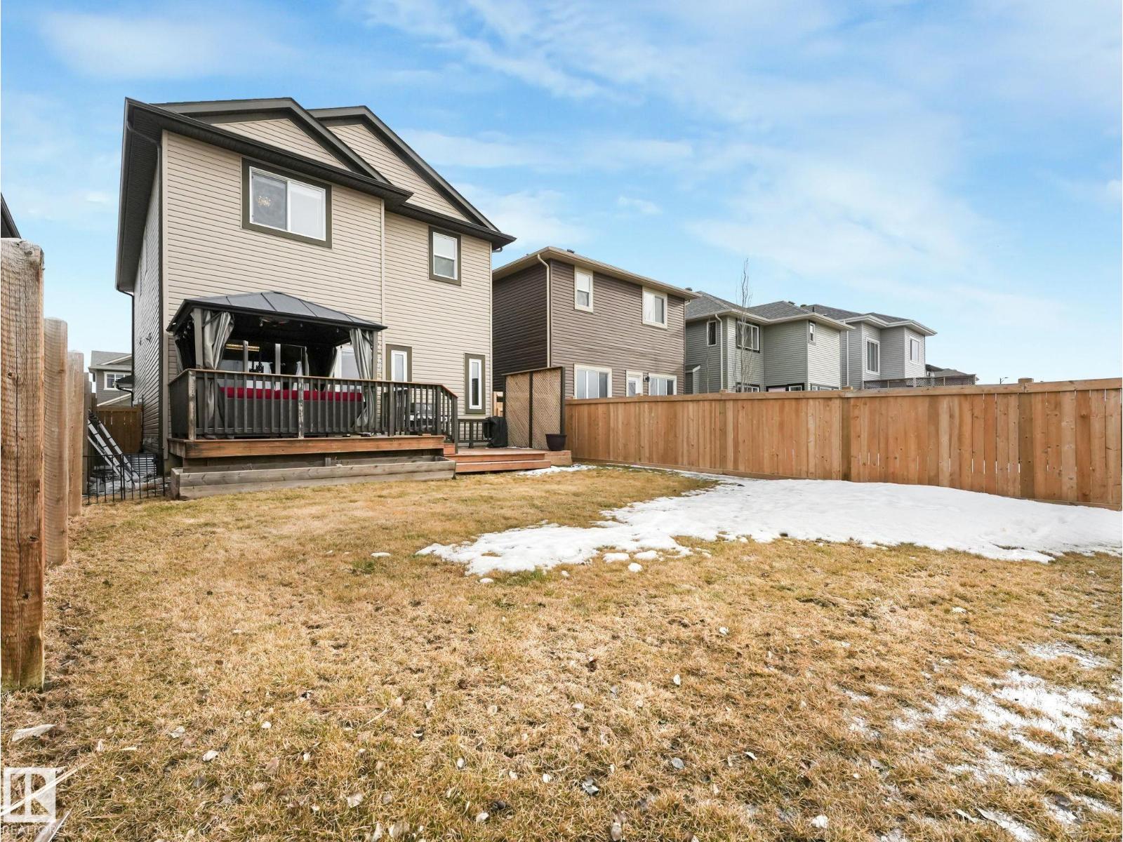 16412 12 AV SW - 52