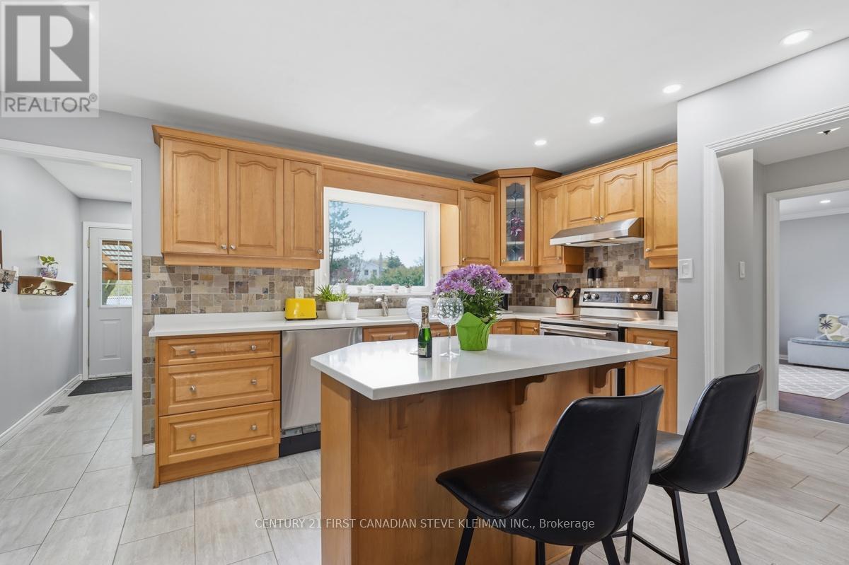 76 SPENCER CRESCENT - 10