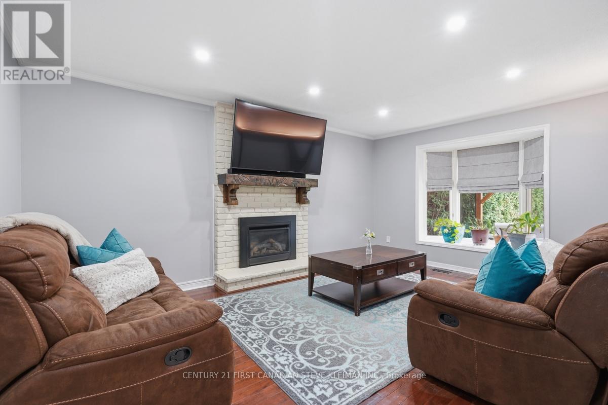 76 SPENCER CRESCENT - 15