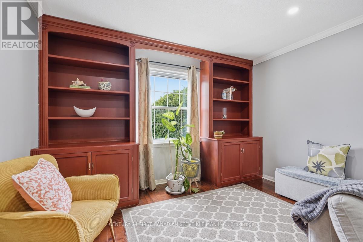 76 SPENCER CRESCENT - 22