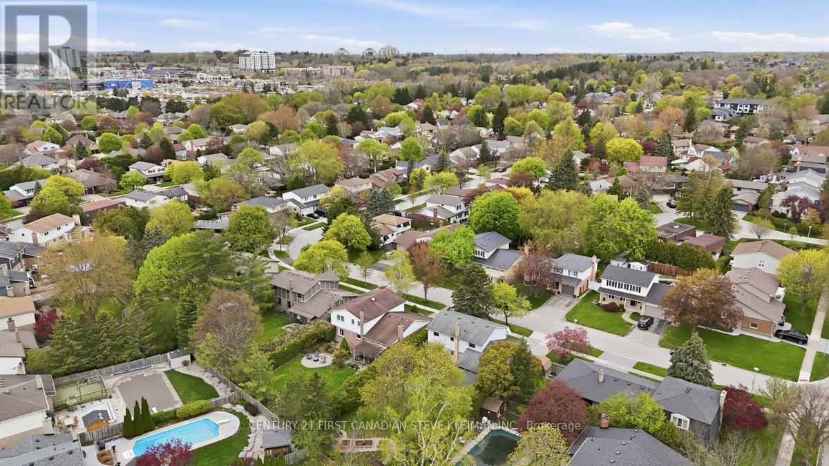 76 SPENCER CRESCENT - 43
