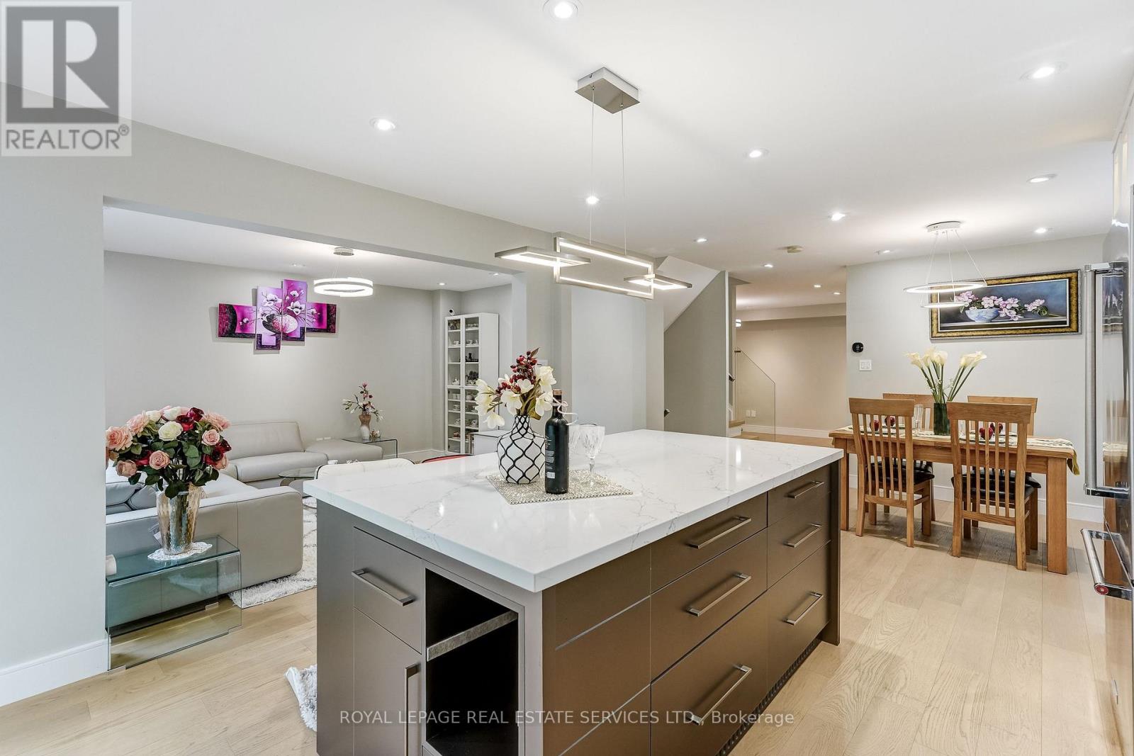 3592 CHERRINGTON CRESCENT - 8