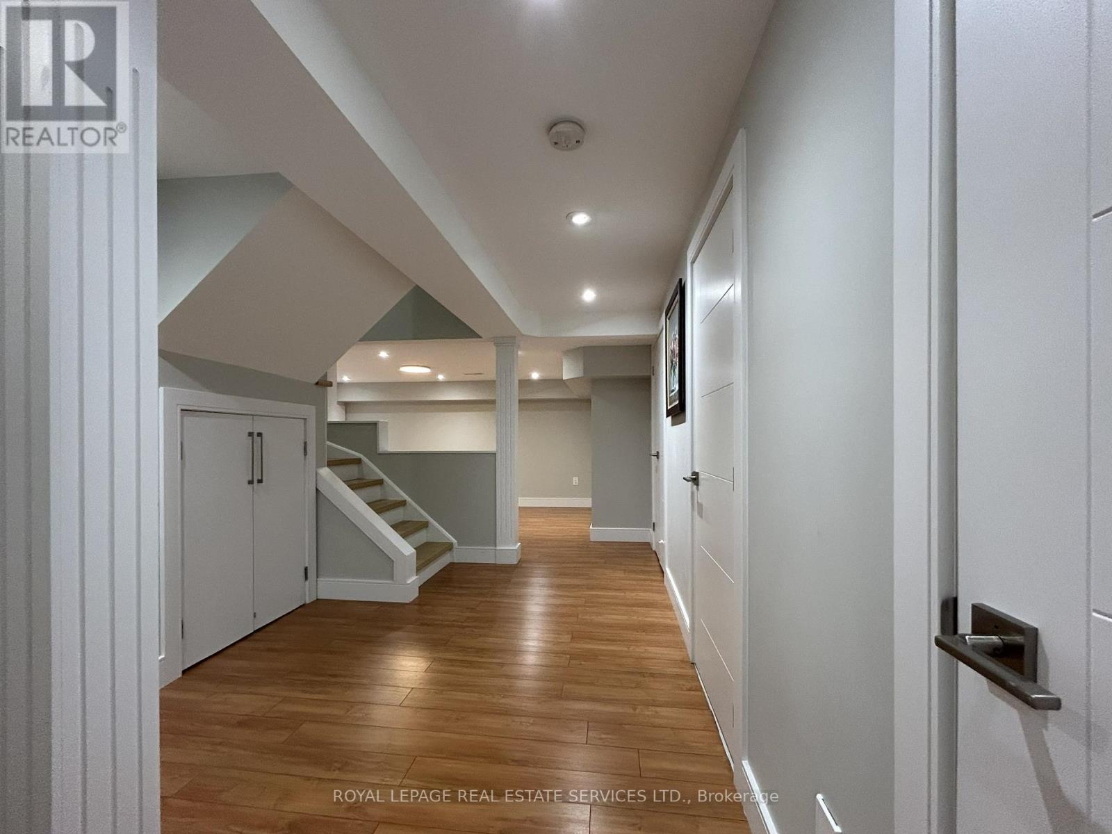 3592 CHERRINGTON CRESCENT - 35