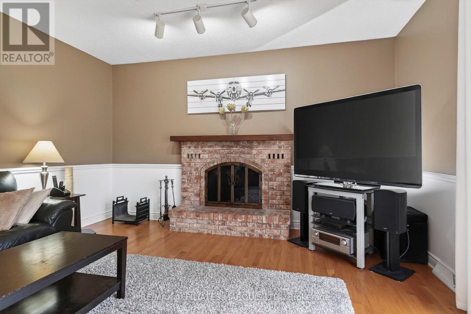 1613 BLAKELY DRIVE - 16