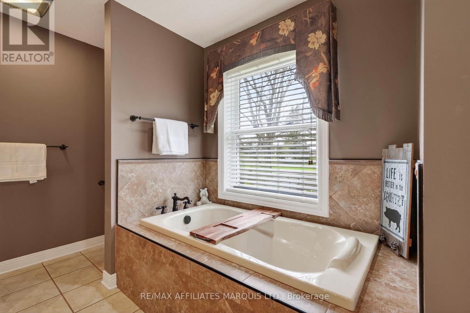1613 BLAKELY DRIVE - 22