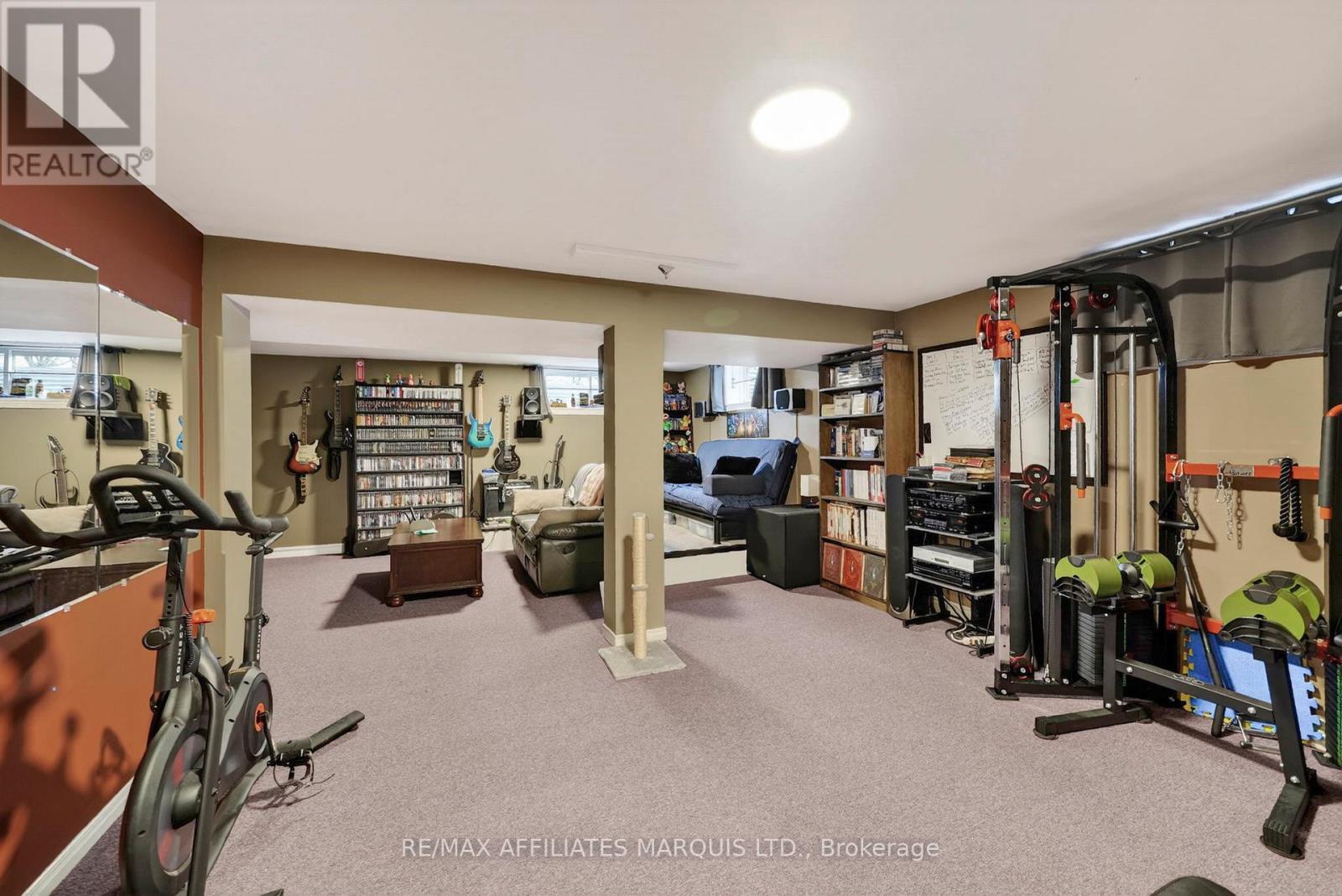 1613 BLAKELY DRIVE - 30