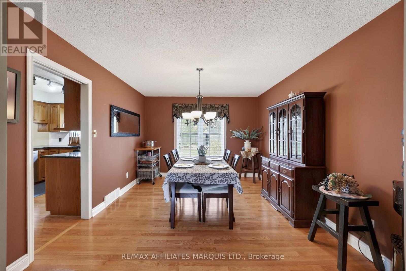 1613 BLAKELY DRIVE - 8