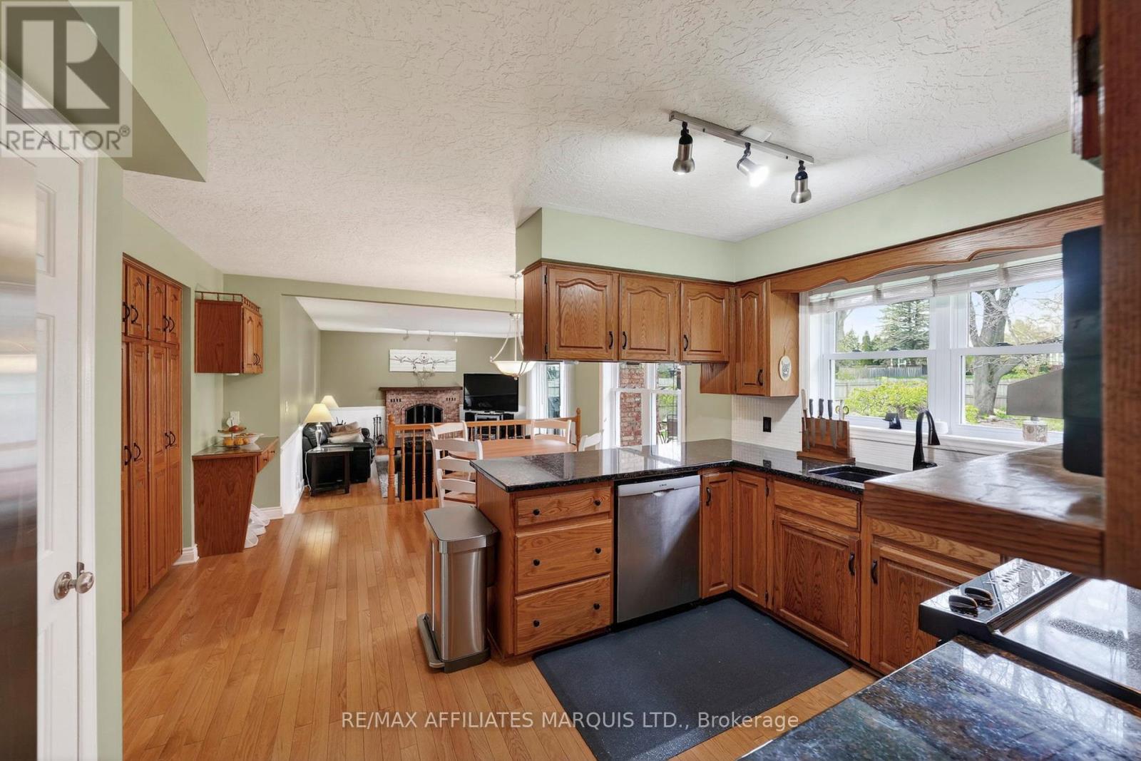 1613 BLAKELY DRIVE - 9