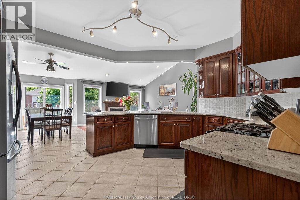 4767 Shadetree - 13