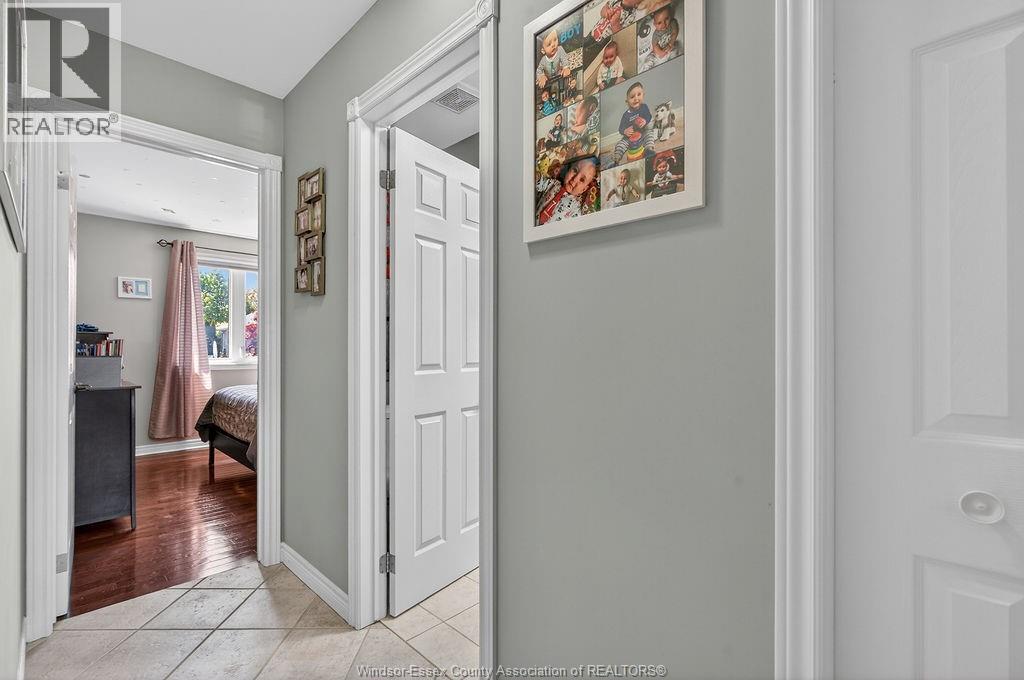 4767 Shadetree - 24