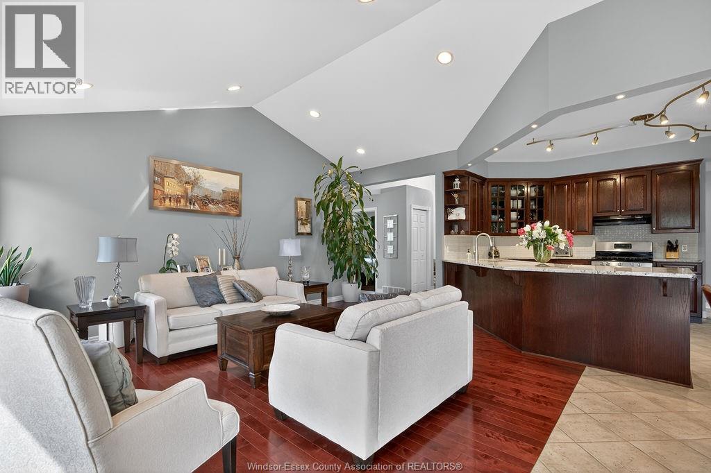 4767 Shadetree - 8