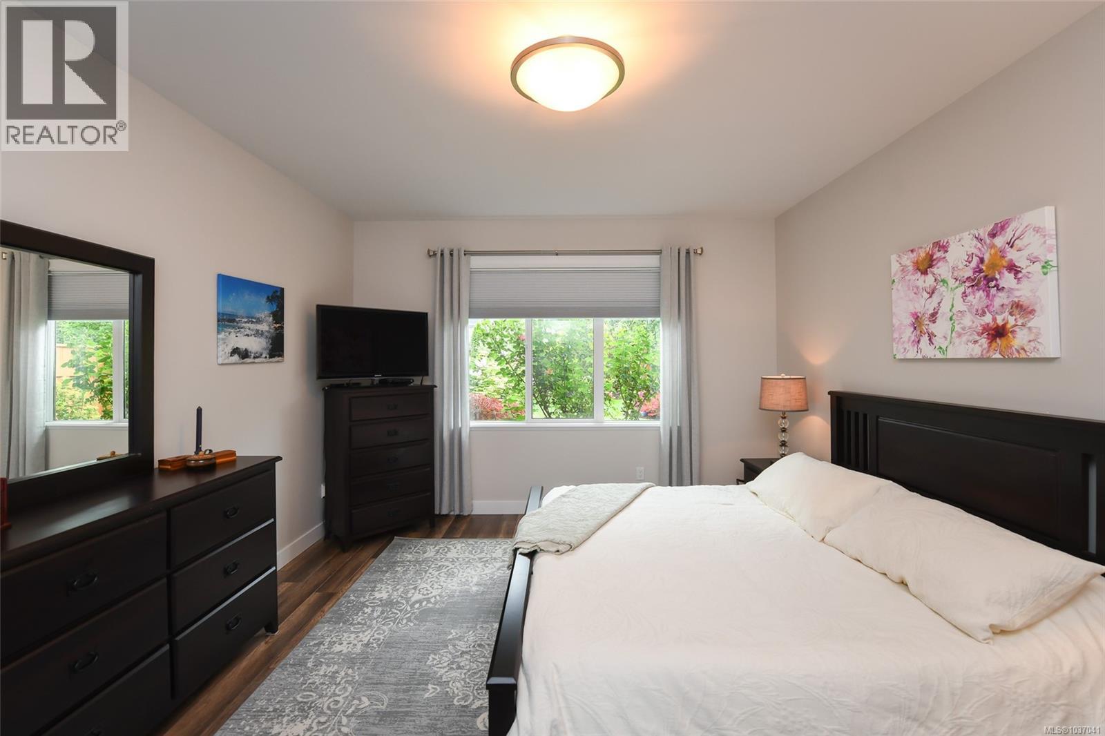 1135 Crown Isle Blvd - 30