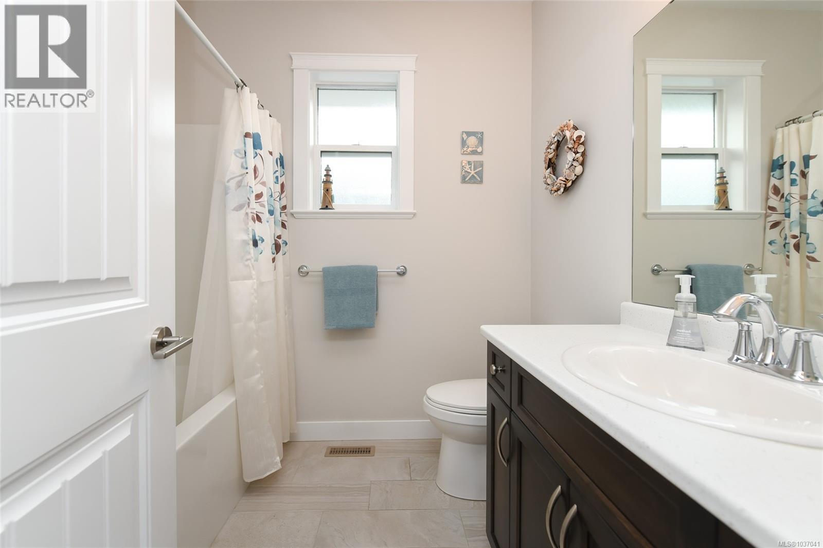 1135 Crown Isle Blvd - 40