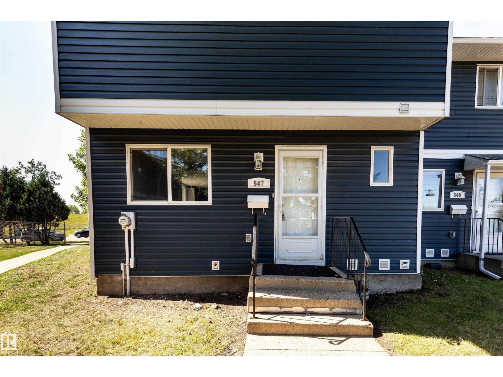 547 DUNLUCE RD NW, Edmonton
