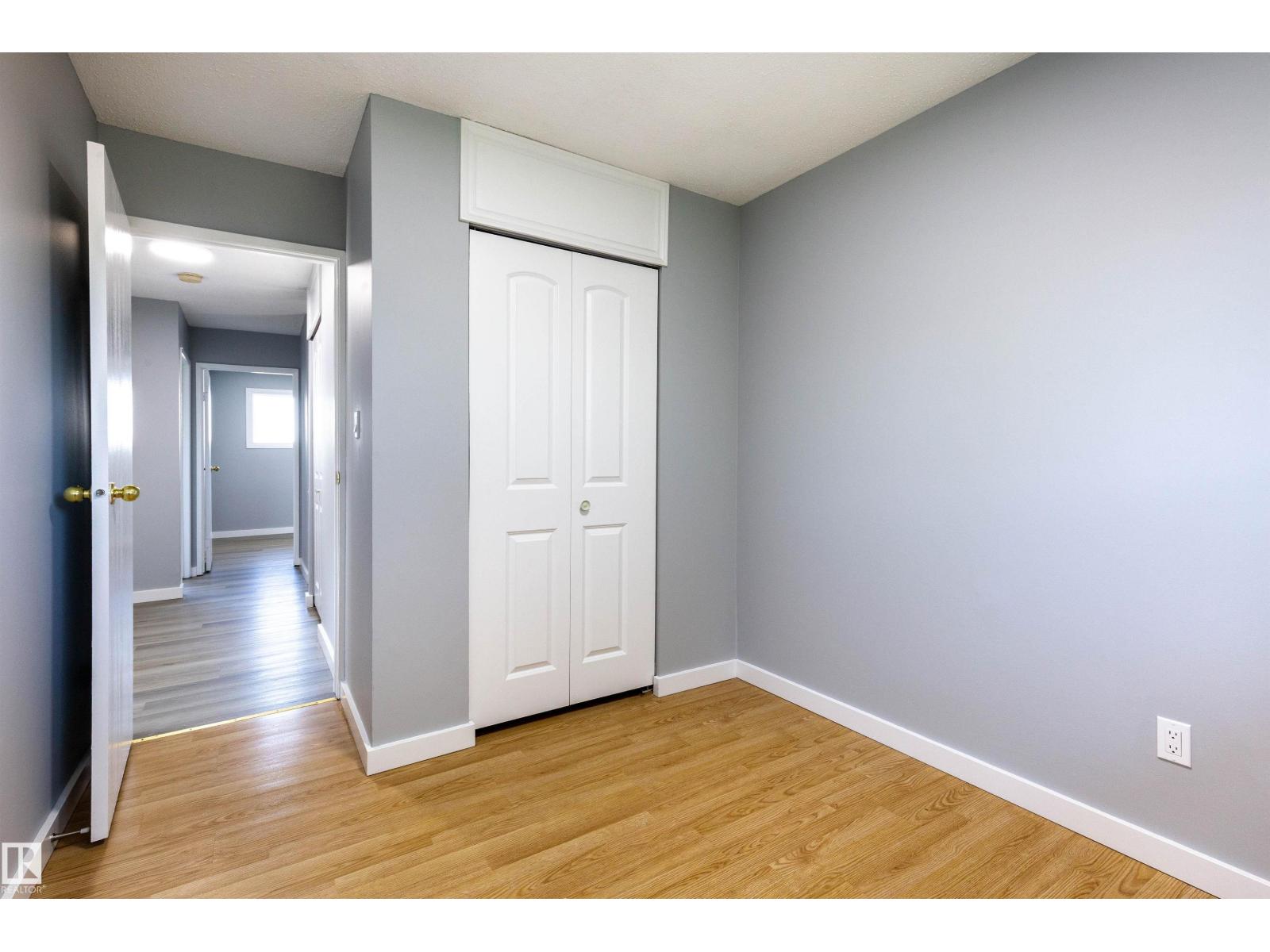 547 DUNLUCE RD NW, Edmonton
