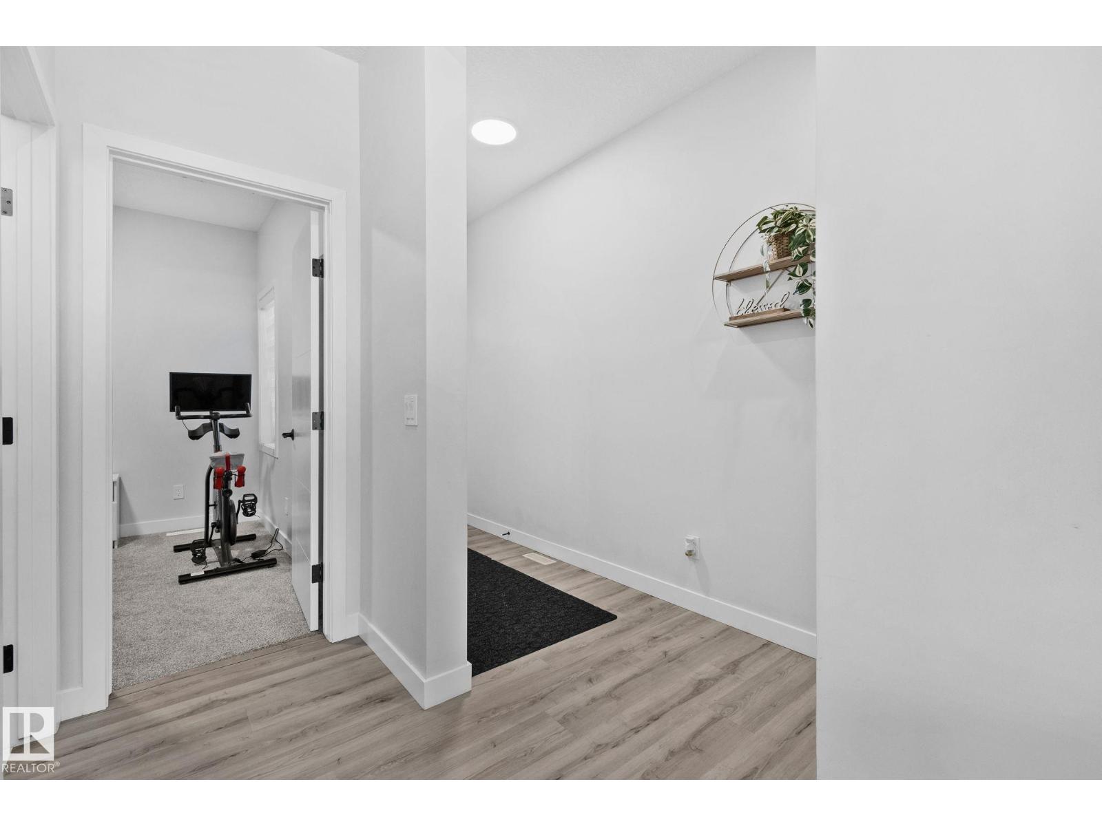 15816 29 AV SW - 12