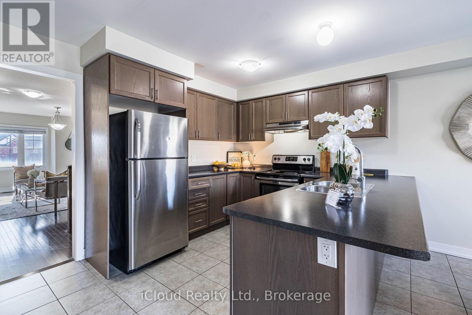 156 INSPIRE BOULEVARD - 18