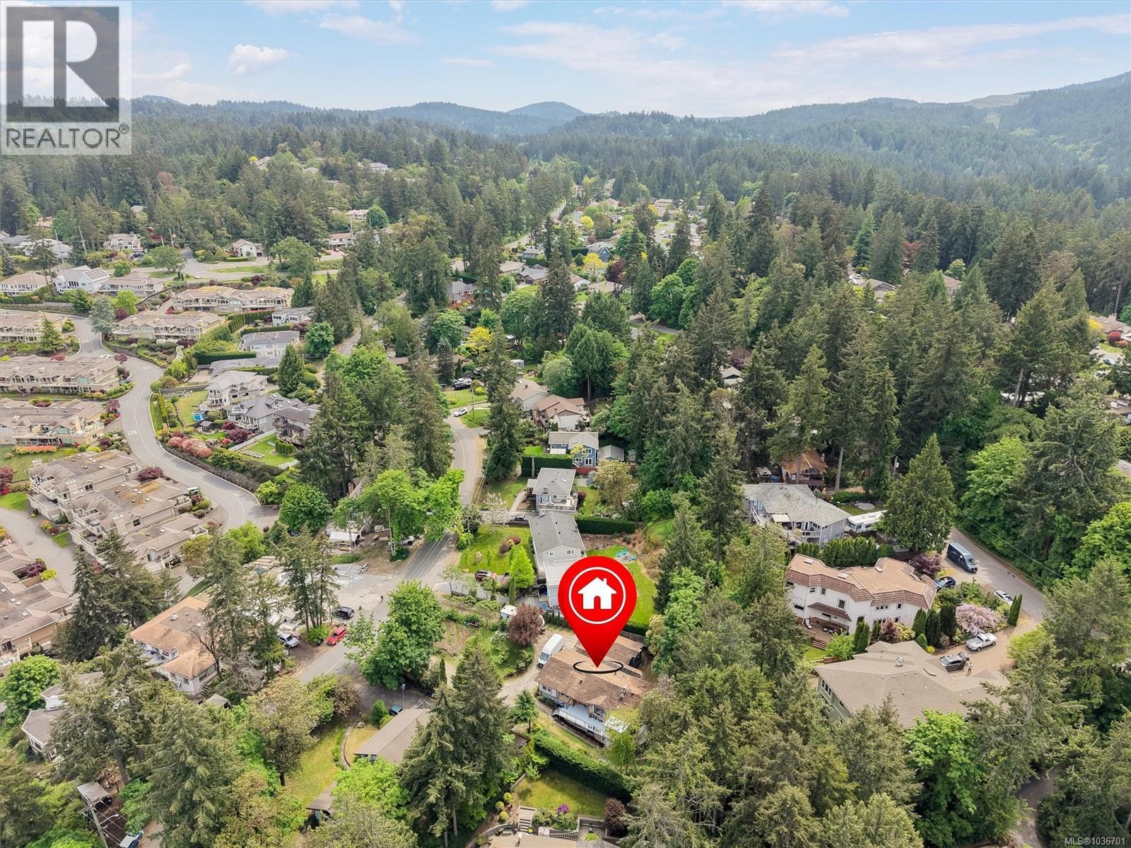 6898 Woodward Dr - 63