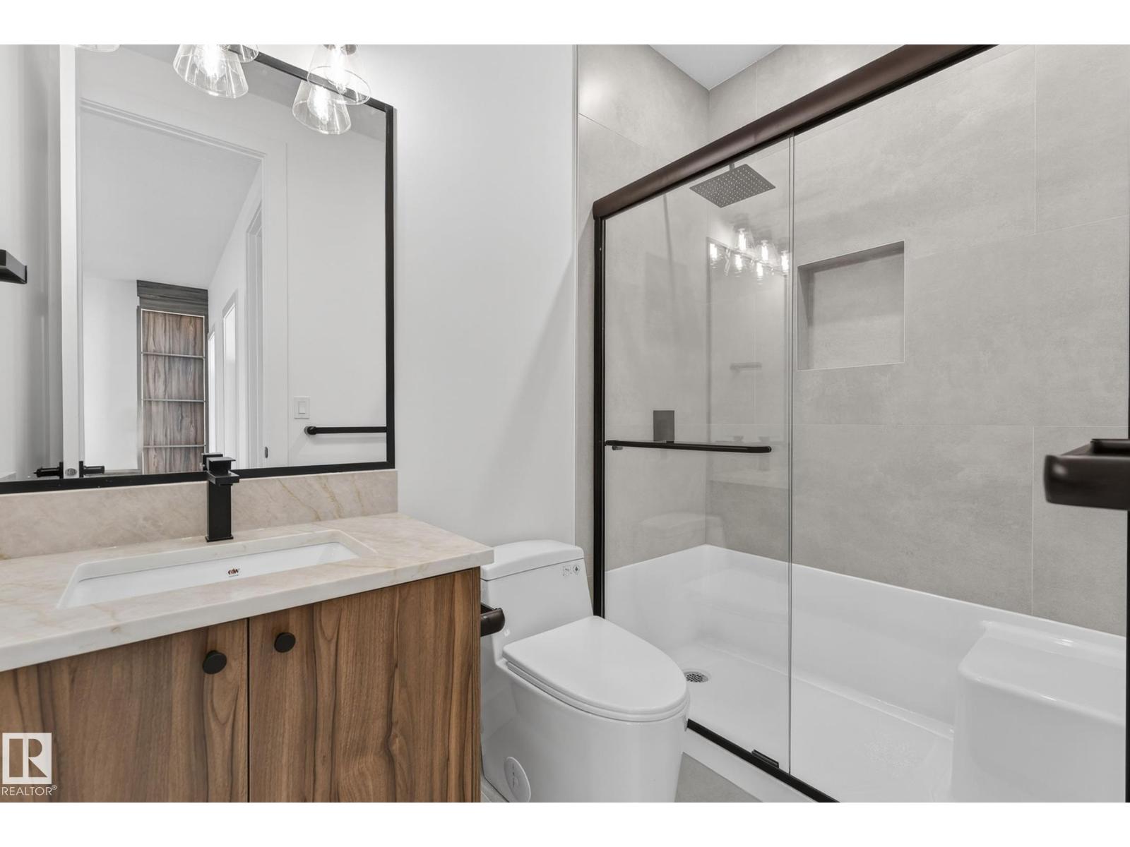 5820 110 ST NW, Edmonton