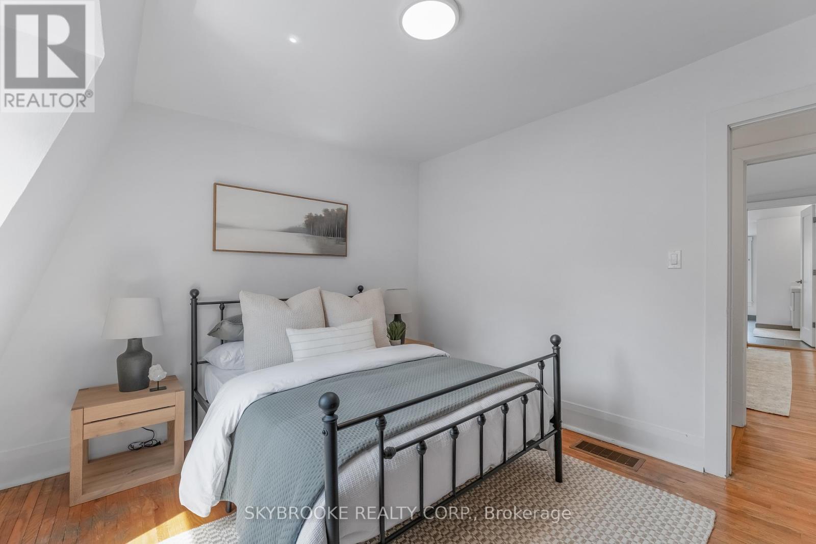 14 WHITAKER AVENUE - 26