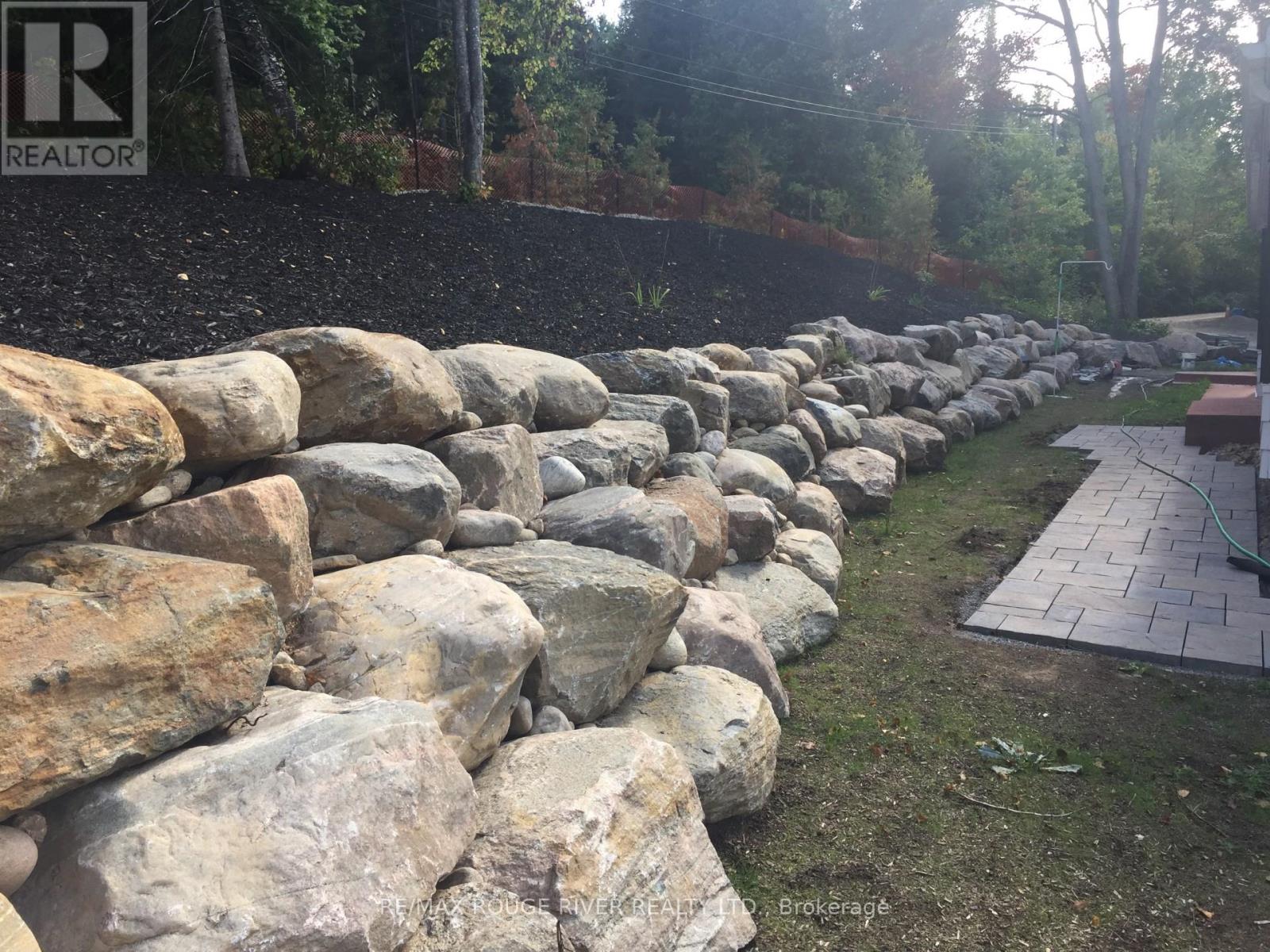 1087 LAGOON ROAD - 20